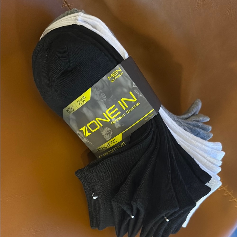 10 pairs-3-Gray, 4  Black and 3 White Athletic Socks Pack with General Label